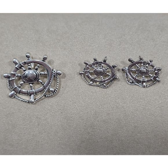 Vintage "MJ" Marie Jennifer Nautical Ship Wheel Rope Brooch Pendant Earrings - Picture 1 of 12
